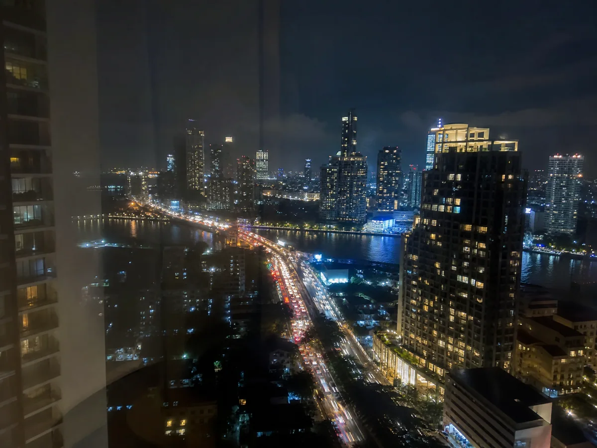 末班地铁26号,空车厢的孤独作品图2·每日大赛参赛作品